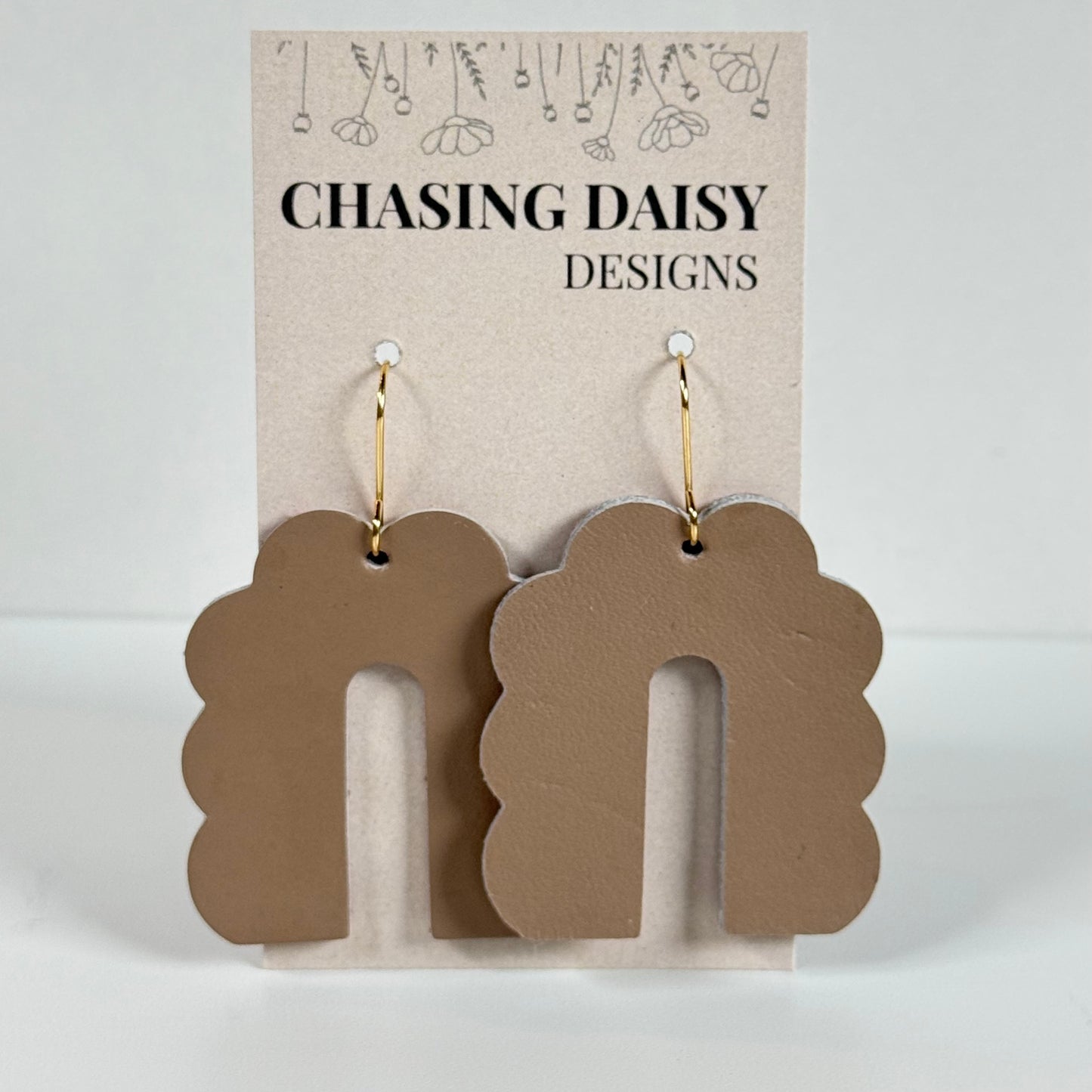 Scallop Arch Earrings – Solid Colors