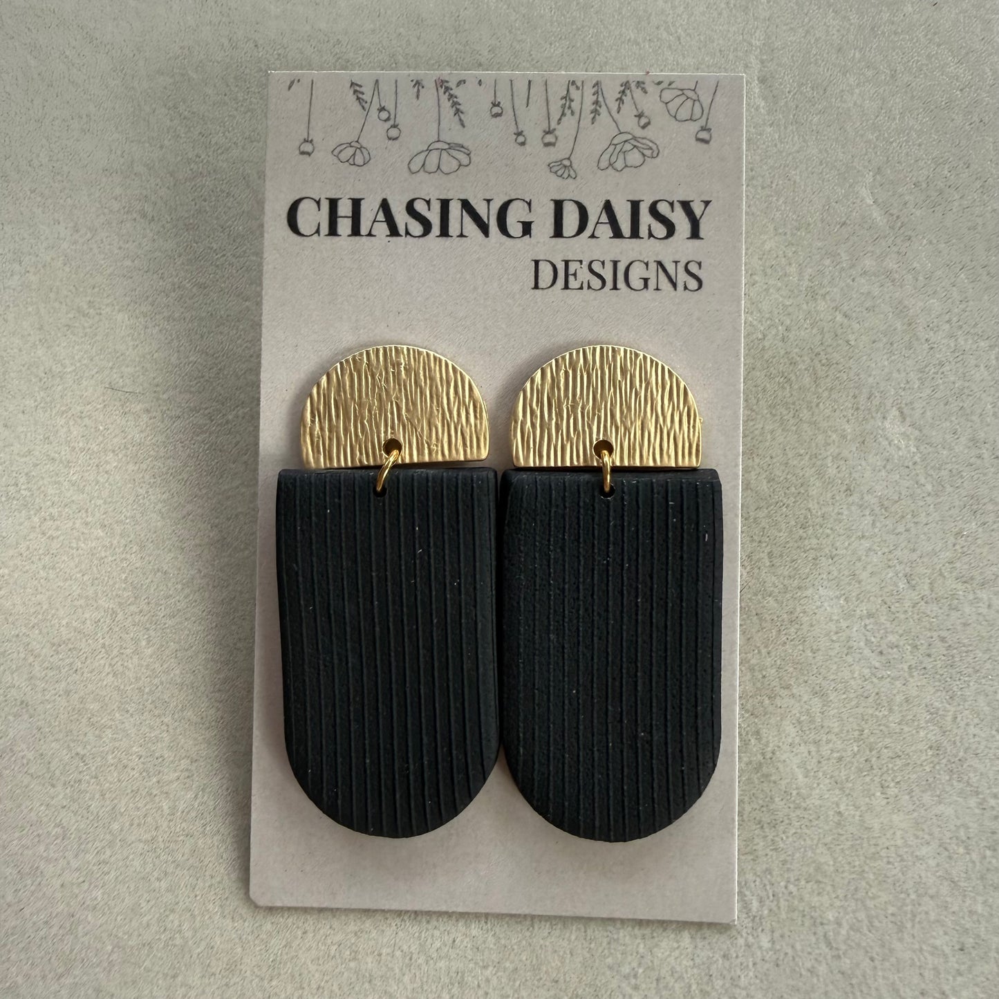 Black & Gold Clay